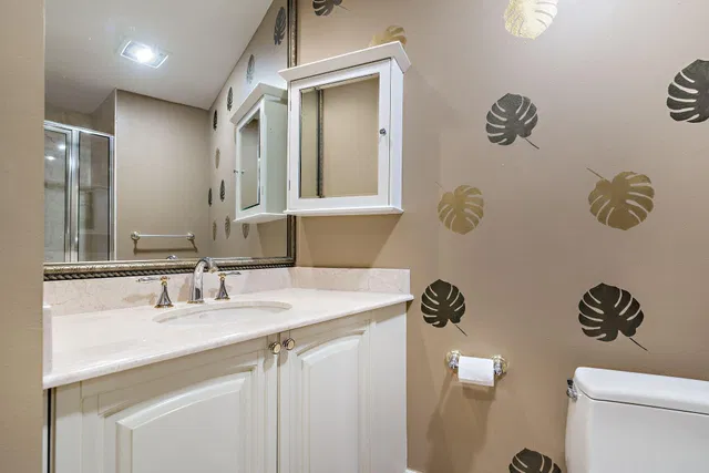 Esplanade Grande Unit 1102 photo 16