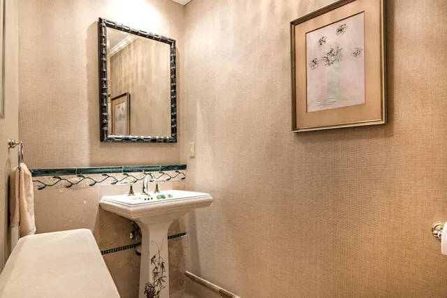 Esplanade Grande Unit 1102 photo 18