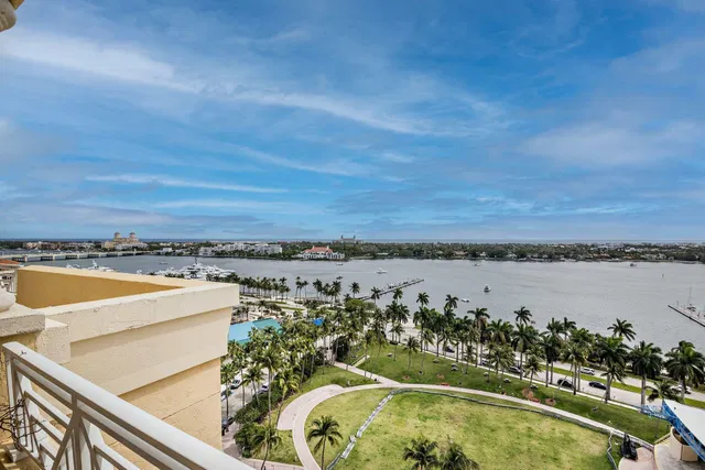 Esplanade Grande Unit 1102 photo 20