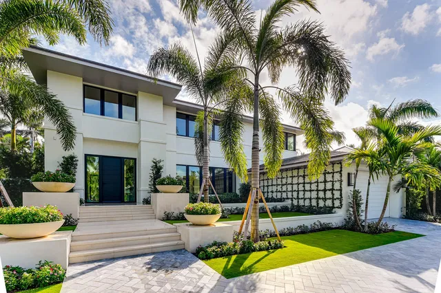210 Miraflores Drive