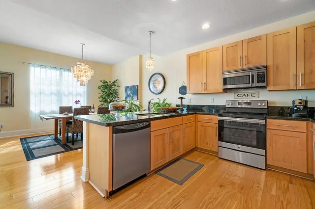 Latitude Delray Unit 310 photo 9
