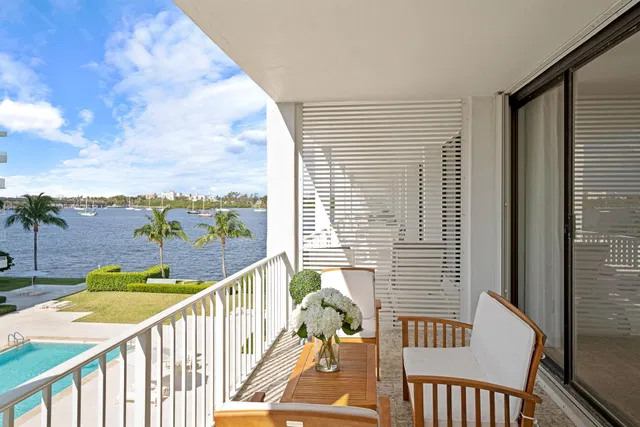 2784 S Ocean Boulevard #304n