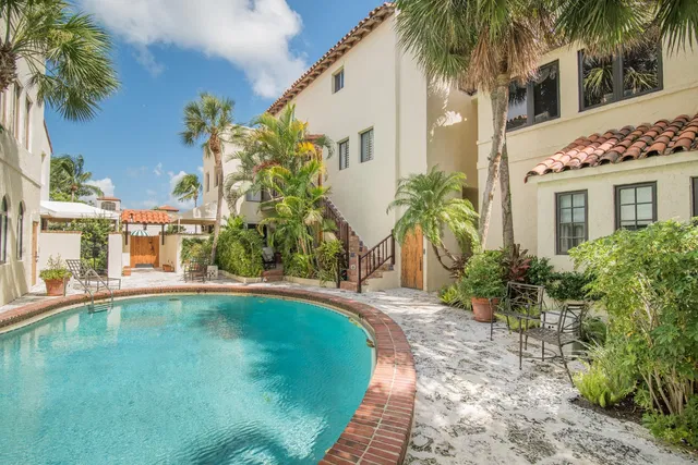 214 Chilean Avenue #0100