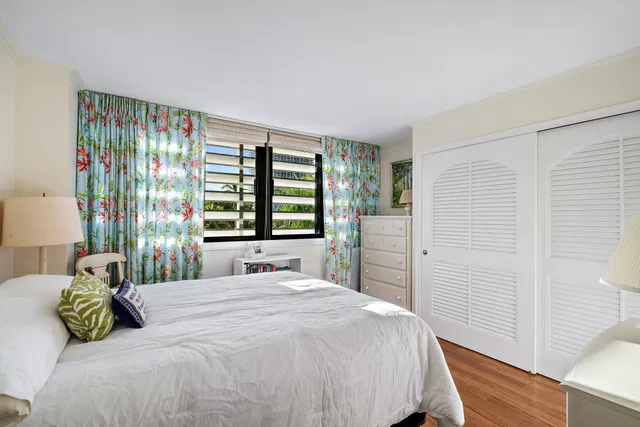 Waterview Towers Unit 506 photo 10
