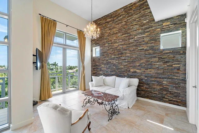 The Meridian Unit 401 photo 10