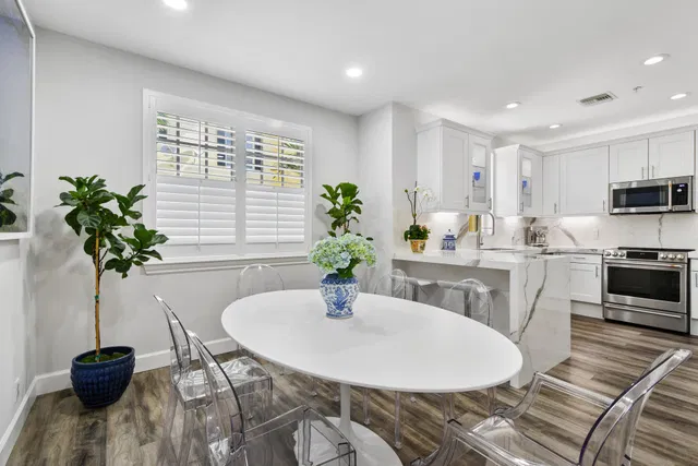 Magnolia Court Residence photo 5