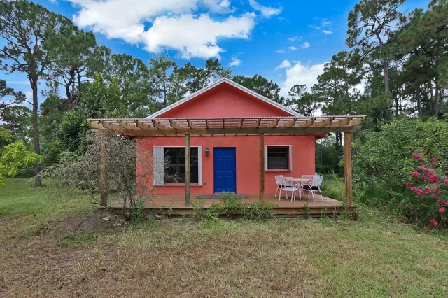 Residence photo 6