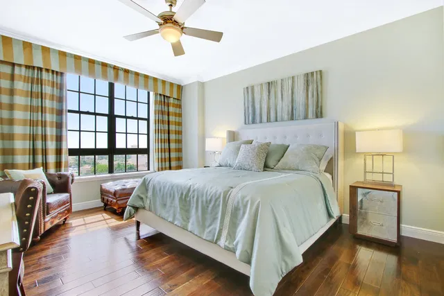 One City Plaza Unit 606 photo 7