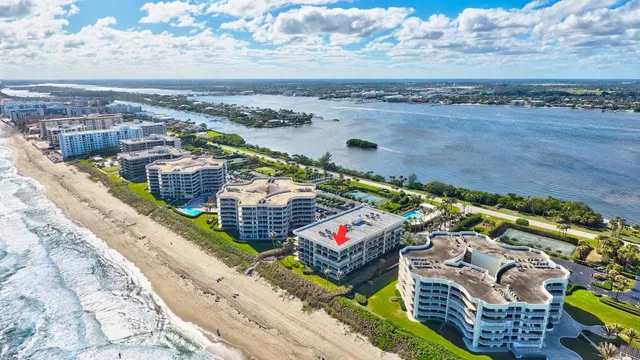 Emeraude Palm Beach Unit 404 photo 7