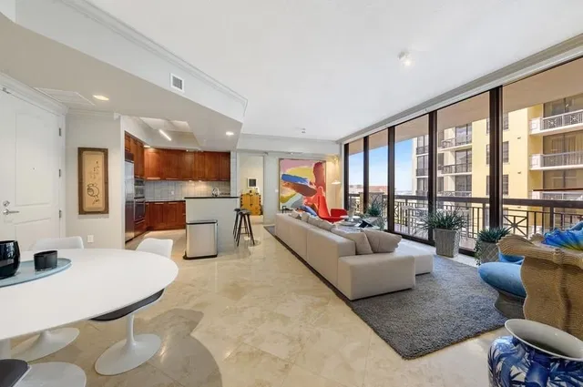 Two City Plaza Unit 1709 photo 3