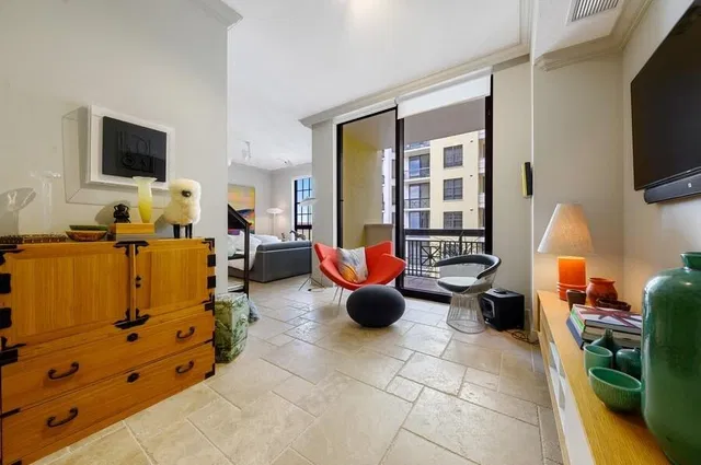 Two City Plaza Unit 1709 photo 7