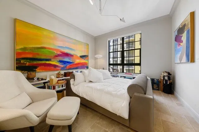 Two City Plaza Unit 1709 photo 8