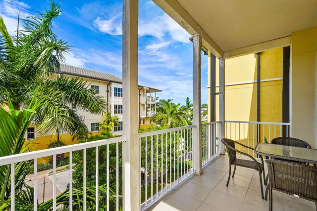 Flagler Landing Unit 302 photo 36