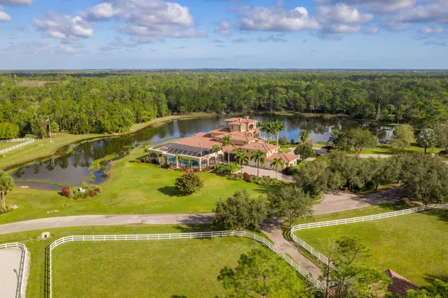 Ranch Colony Jupiter Residence photo 9