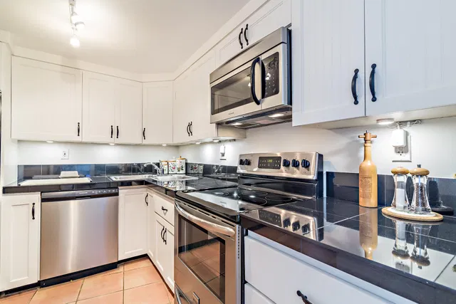 Trianon Unit Ph4 photo 8