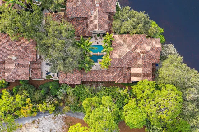 Bear's Club Residence photo 4