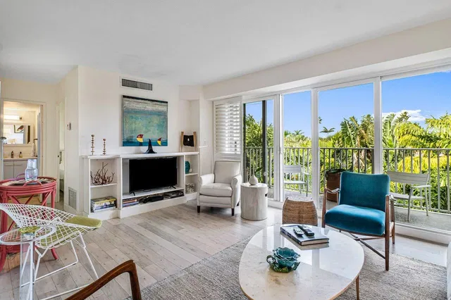 223 Atlantic Avenue #4e