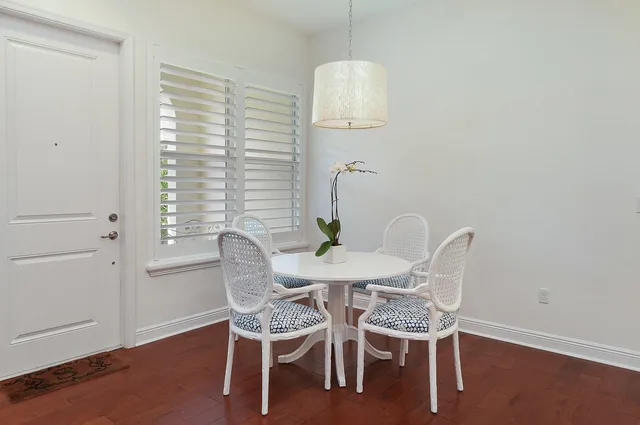 Villas on Antique Row Residence photo 4