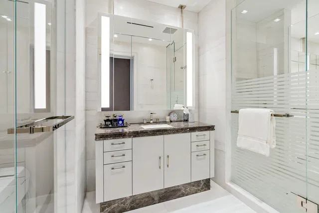 Bristol Palm Beach Unit 1102 photo 8