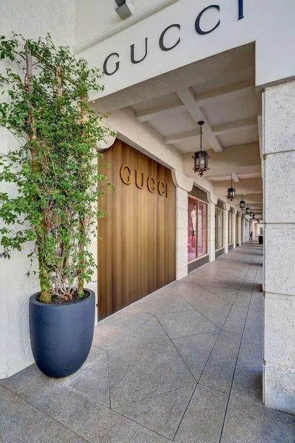 Winthrop House Condos Unit 220 photo 18