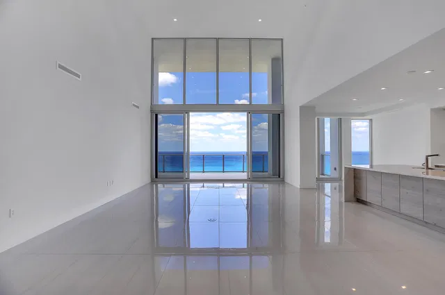 5000 North Ocean Unit 1502 photo 10