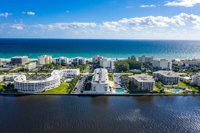 2773 S Ocean Boulevard #0415