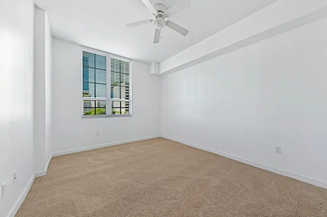 The Whitney Unit 322 photo 6