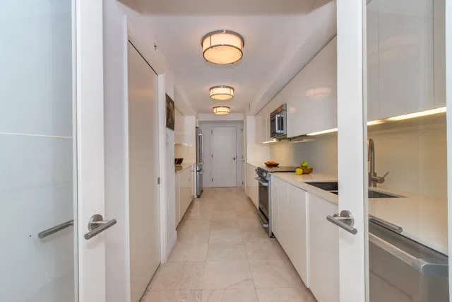 Waterview Towers Unit 1705 photo 5