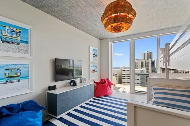 Vista Blue Unit 14 D photo 8