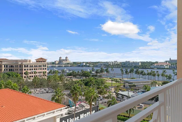 Esplanade Grande Unit 606 photo 6