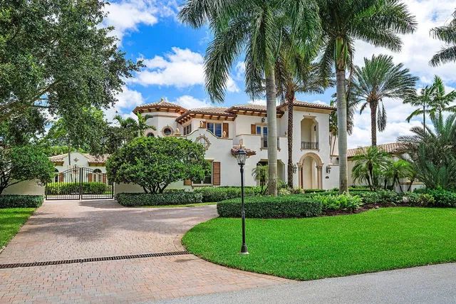 Steeplechase Residence photo 5