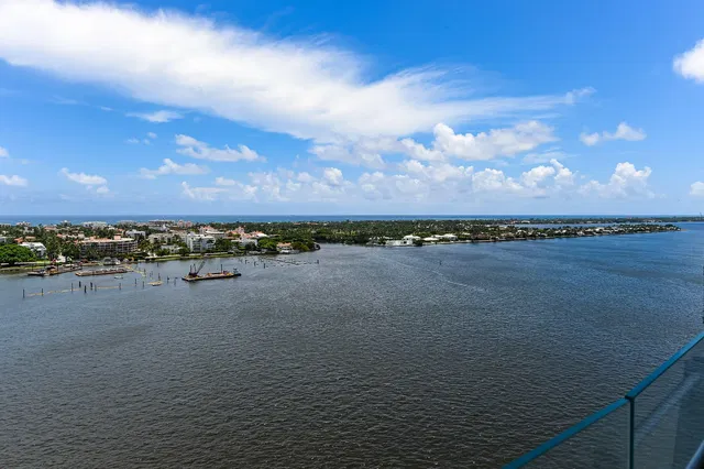 Bristol Palm Beach Unit 1503 photo 10