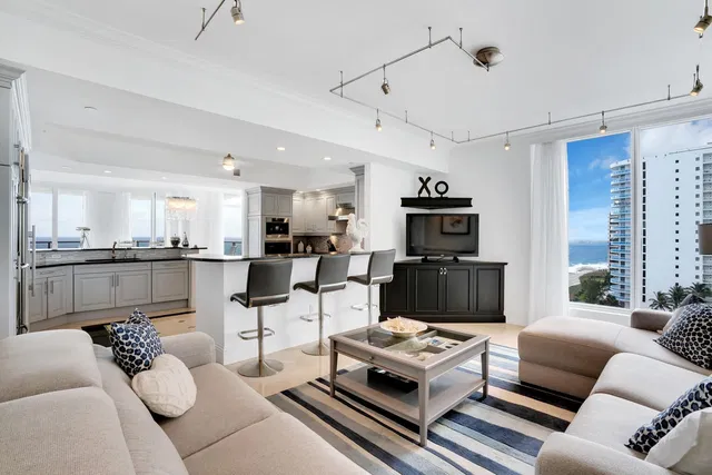 Oceans Edge at Singer Island Unit 1002 photo 11
