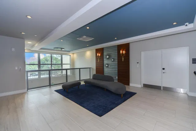 236 Fifth Avenue Unit 212 photo 2
