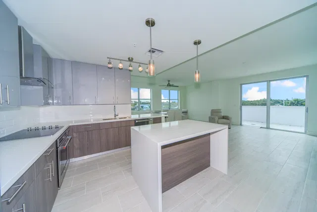 236 Fifth Avenue Unit 212 photo 6