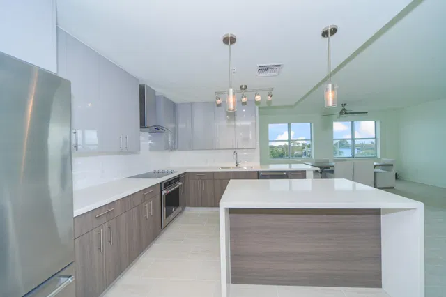 236 Fifth Avenue Unit 212 photo 8