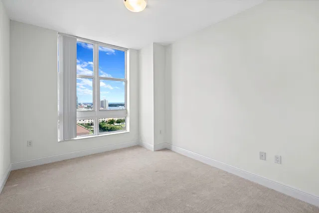 CityPlace South Tower Unit 1423 photo 3
