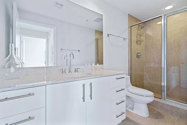 CityPlace South Tower Unit 1423 photo 4