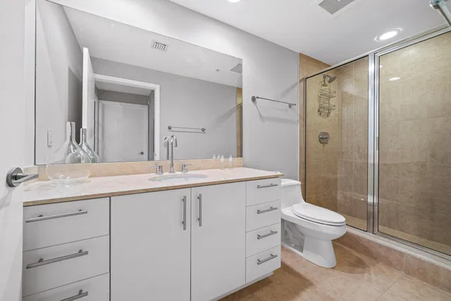 CityPlace South Tower Unit 1423 photo 5