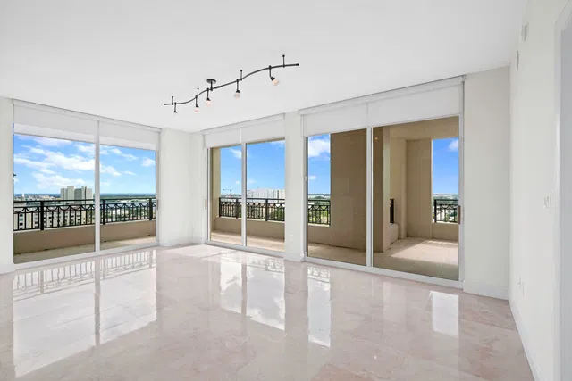 CityPlace South Tower Unit 1423 photo 10