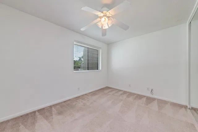 Residence photo 9