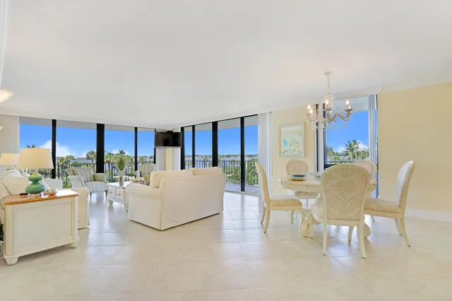 3400 S Ocean Boulevard #3a1