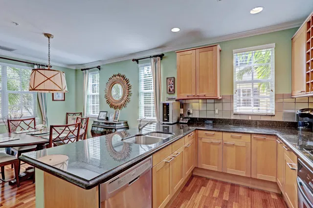 Magnolia Court Residence photo 14