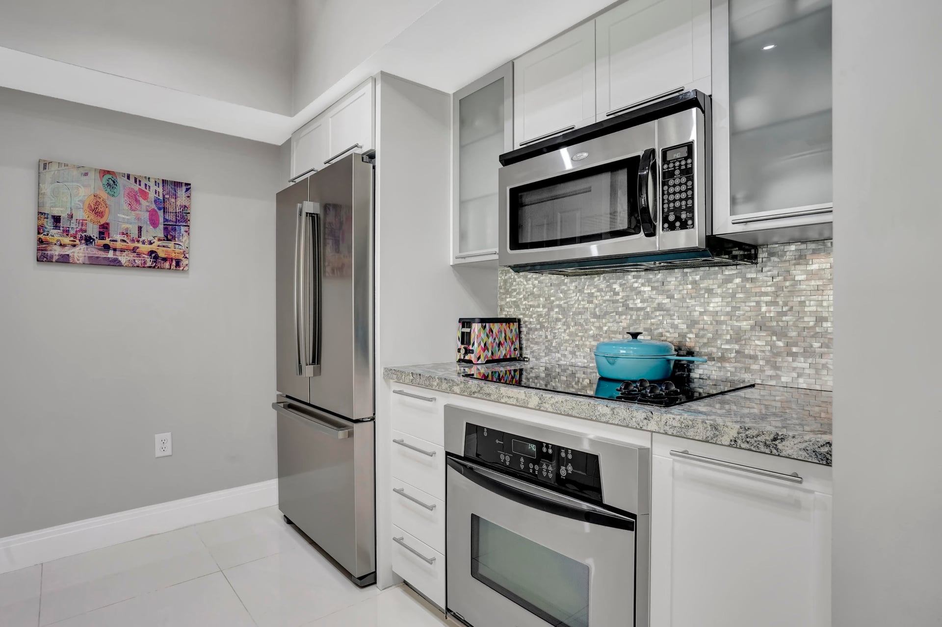 The Astor Unit 514 photo 5