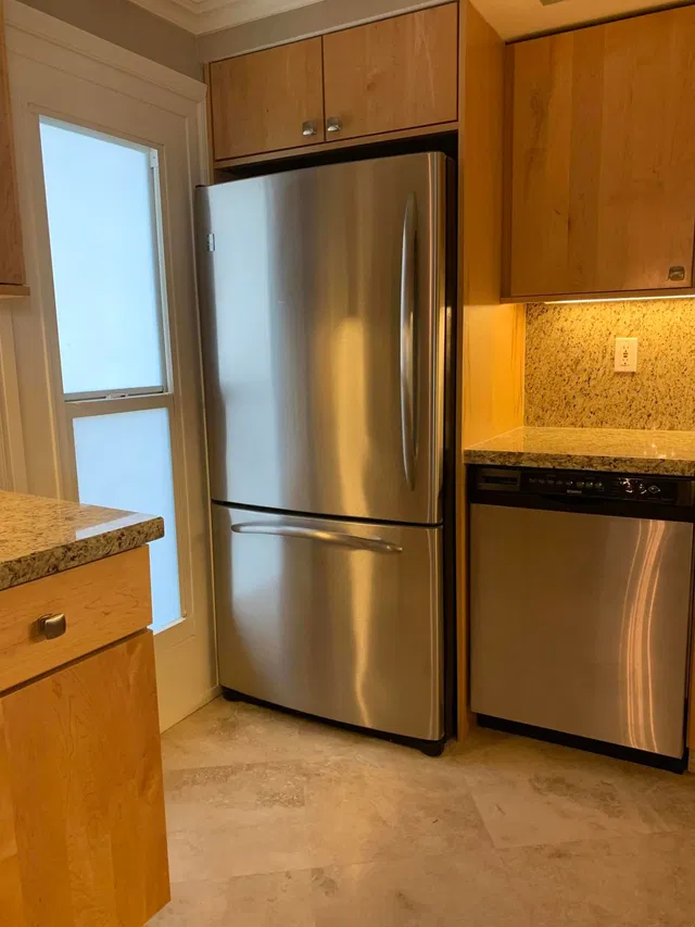 Trianon Unit 1004 photo 11