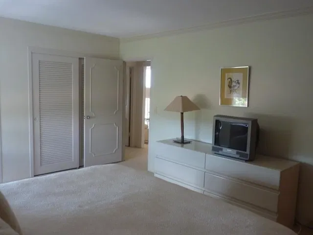 Island House Condos Unit 6f photo 11