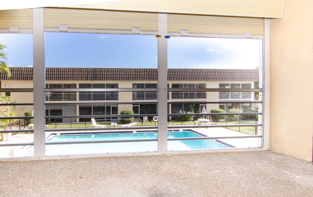  Unit 217 photo 9