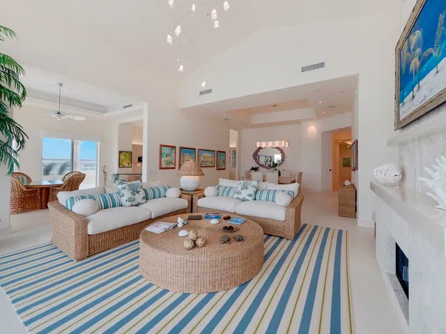 Bellaria Condos Palm Beach Unit Ph 7 photo 5