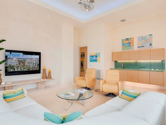 Bellaria Condos Palm Beach Unit Ph 7 photo 9