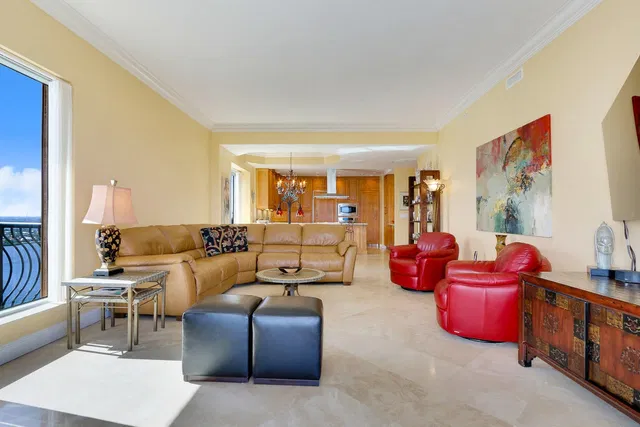 Via Delfino Condominium Unit 2003 photo 9